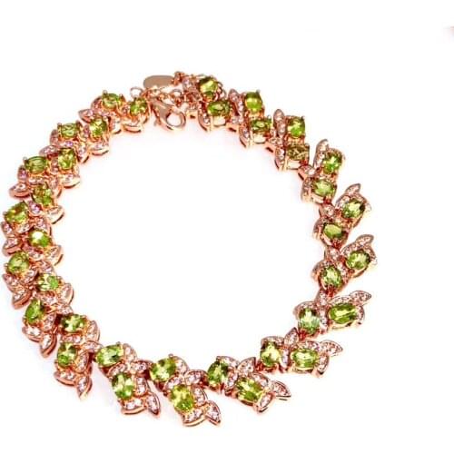 Natural green peridot bracelet S925 silver natural gemstone bracelet Luxurious Butterfly Flower present a girlfriends lover