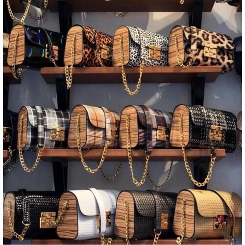 Luxury Handbag Women 2021 Latest Trend Female Chain Strap Bag With Wooden Details Different Color Options Leopar Patterns
