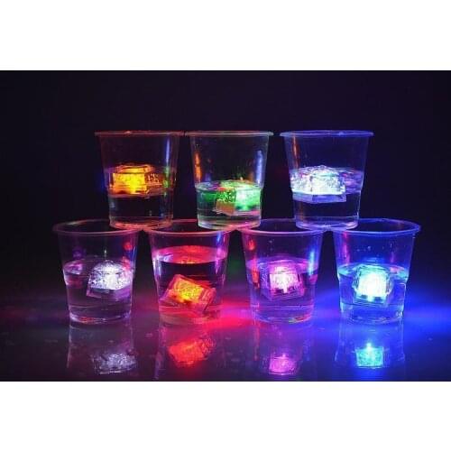 Polychrome Flash Ice Liquid Active Glowing Ice Cube Lights Decor Light Up Bar Club Wedding Party Champagne Tower Drink Cup
