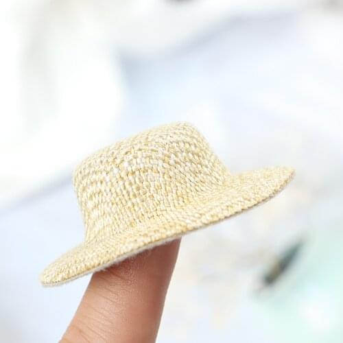 2Pcs Miniature Straw Hat Mini Doll Hat Doll House Ornament Hand Weaved Dollhouse Accessories