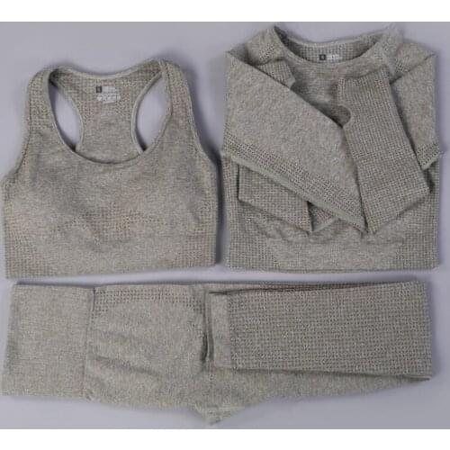 2020 Seamless Yoga Suit 3 Piece Sports Shirts Crop Top Leggings Gym Clothes Fitness Tracksuit Workout Set