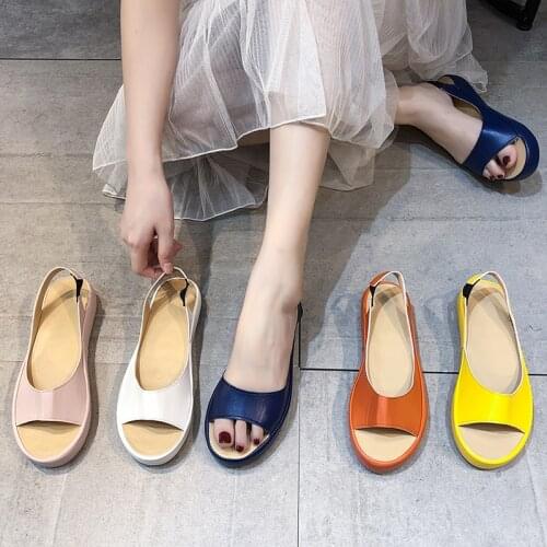 2020 New Summer Sandals Female Shallow Solid Leather Women Shoes Woman Fish Mouth Thick Bottom Flat Platform Shoes Plus Size
