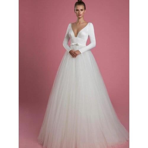 Elegant Long Satin V-Neck Wedding Dresses with Sleeves A-Line Tulle Open Back Robes De Mariée Bridal Gown For Women