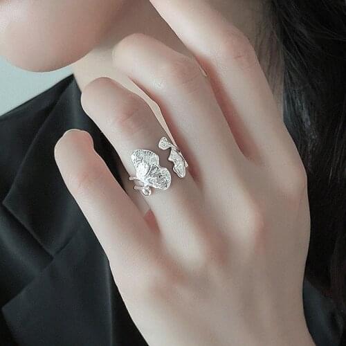 Vintage Silver Color Leaves Open Cuff Rings For Girls Retro Korean Style Ladies Rings Fashion Jewelry 2021 Minimalism Women Ring