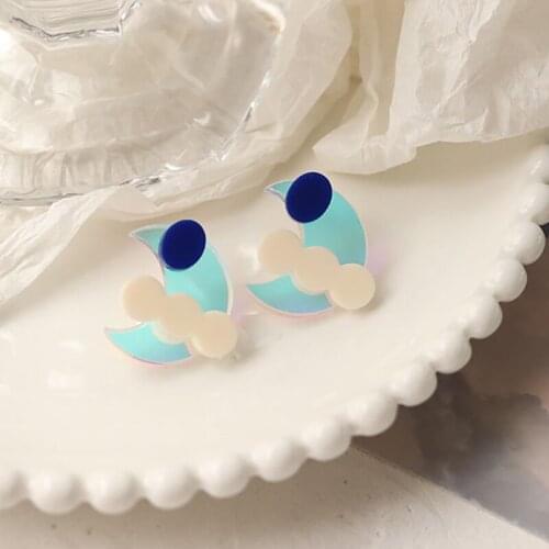 Romantic Cute Moon Stud Clip Earring for Women Summer Handmade Acrylic Colorful Simple Dating Jewelry 2021 Trend Korean Earrings