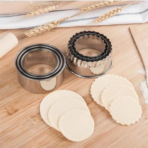 3Pcs Round/Flower Shaped Dough Cutting Tool Kitchen Gadgets Stainless Steel Dumplings Cutter Portable Dumplings Wrappers Molds