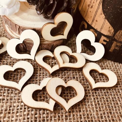 50pcs Wooden Heart Hanging Ornament Hollowed Heart For Arts Scrapbooking Embellishments Crafts DIY Handicraft Wedding Decoration