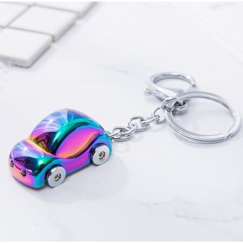 Personalized Color Simulation Car Keychain Mens and Womens Fashion Metal Key Ring Creative Car Pendant Girls Gift Jewelry