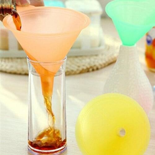 5 PCS Colorful Plastic Funnel Small Medium Large Variety Liquid Oil Kitchen Set funnel Small Medium Liquid Oil Large Variety Kit
