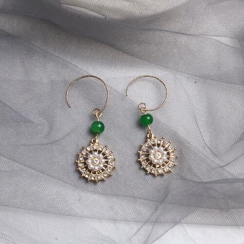 Fortunately, the new retro disc pearl earrings Hao Shi French temperament elegant pearl jewelry Fashion jewelry wholesale