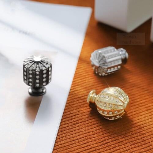 High End Crystal Drill Single Hole Handle Light Luxury Cabinet Door Drawer Single Hole Handle Cabinet Wine Cabinet Handle