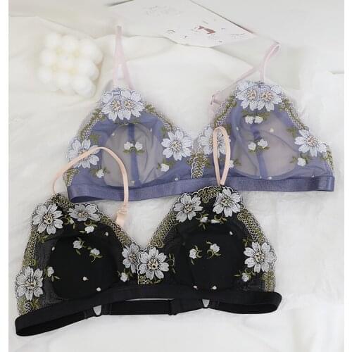 Retro embroidery sexy lace triangle cup bra comfortable and unfettered girls ultra-thin bralette no steel ring hollow lingerie