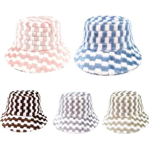 Packable Fishing Hat Plush Made Fuzzy with Chessboard Pattern Bucket Hat for Unisex Women Men Outdoor Protection