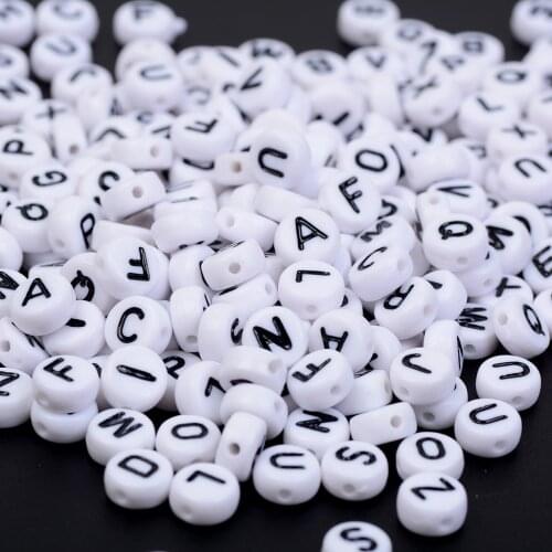 100Pcs/Lot Letter Acrylic Spacer Beads Mixed Color Round Flat Alphabet Pendant Jewelry Making Supplies DIY Bracket Necklace