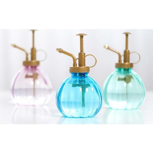 Portable Vintage Pumpkin Shape Plant Flower Sprinkler Hand Pressure Water Spray Bottle Household Gardening Irrigation Tools