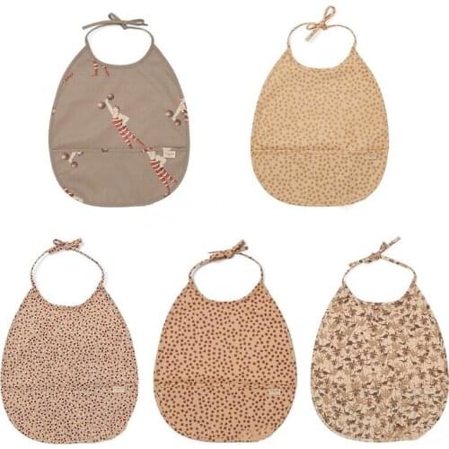 Baby Newborn PU Waterproof Bib Infant Feeding Apron Cartoon Print Saliva Towel 87HD