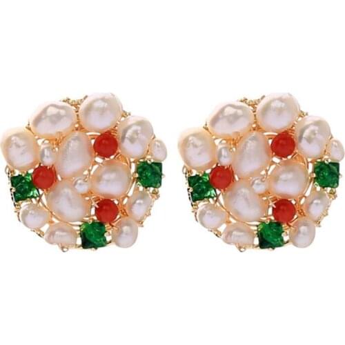 Fashion Women Round Natural Freshwater Pearl Flower Stud Earring Temperament Personality Handmade Ear Stud Earrings Retro Simple