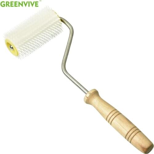 Beehive Plastic Needle Roller Uncapping Fork Tool Wood Handle for Honeycomb Honey Uncapping Beekeeping