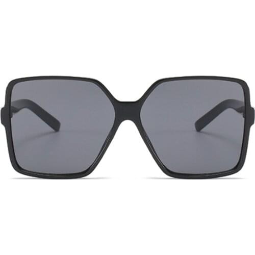 Fashion Oversized Sunglasses Women Vintage Square Design Ladies Sunglasses Plastic Big Frame Black Gradient Glasses Oculos