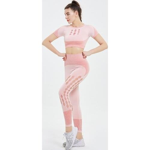 Seamless Hollowing out Fitness Sports Short Sleeve Trousers Yoga Suit Set Workout Clothes For Women