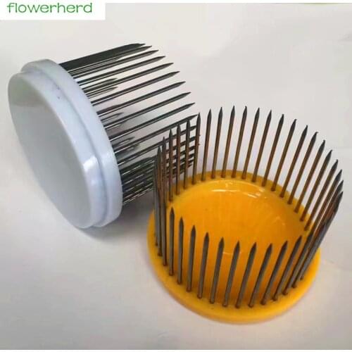 2pcs Beekeeping Equipment Stainless Steel Needle Type Queen Bee Cage for Catching Queen Bees Queen Bee Catcher