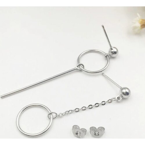 Woogge Piercing Earrings