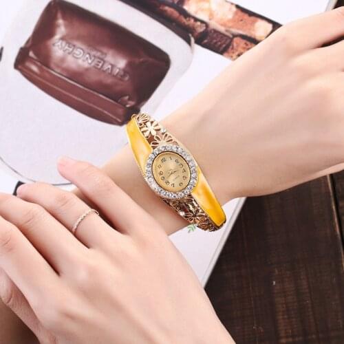 2018 New Luxury Gold Womens Bracelet Watches Crystal Fashion Casual Ladies' Dress Watches Quartz Wristwatches relogio feminino