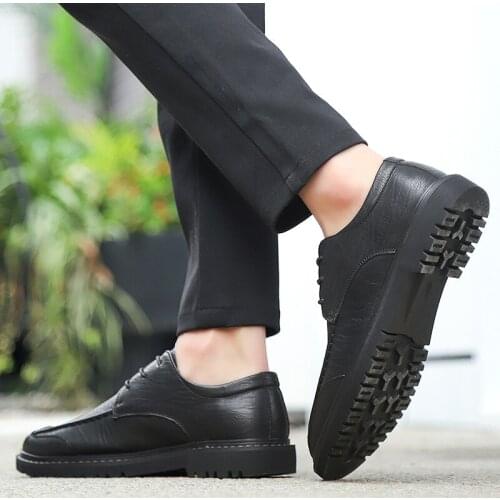 Zapatos Hombre Casual Cuero Men Casual Sport Shoes Man Fashion Leather Shoe Leisure Black 2020 Hot Sneakers Mens For Mens