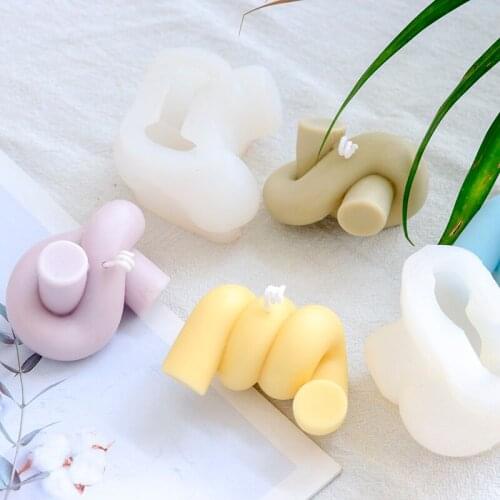 Geometric Spiral Knot Craft Candle Mold Silicone Mold for Candle Making Scented Candle Silicone Abrasive Tool