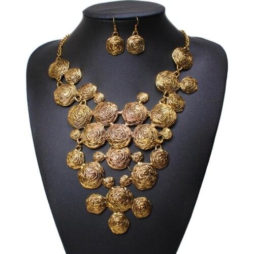 LZHLQ Women Vintage Statement Necklaces Fashion Jewelry Bohemia Carving Metal Big Collar Maxi Chokers Necklaces & Pendants