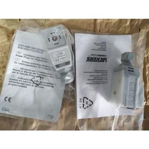 VICKERS EHH-AMP-702-D-20 02-326010 amplifier Plug EHH-AMP-702-K-20 02-326012