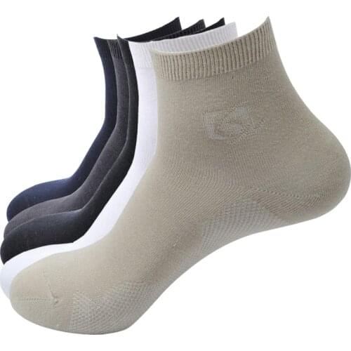 High Quality 5 Pairs Mens Bamboo Thin Socks Breathable Comfortable Black White calcetines Solid Color Business Male short Sock