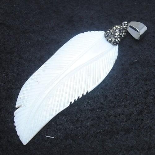 2pcs nature white shell pendants with rhinestone natural mother of pearl feather shape 72x25mm beads accessories jewelry parts