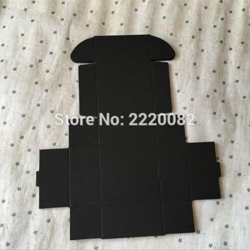 Free shipping 30pcs a lot 8x8x4cm black paper casket/candy case/lovely packing box/top grade storage case/useful snack case