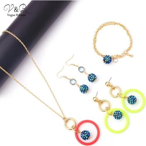 2020 New Arrival Diy Jewelry Making Necklace Earring Bracelet Set With Acrylic Hoop Glass Beaded Ball Charms For Women Gold Set