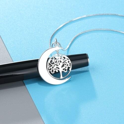 Customized Tree Of Life Pendant Necklace Engraved Names With Moon Family Tree Necklaces Chain For Women Mom BFF Grandma