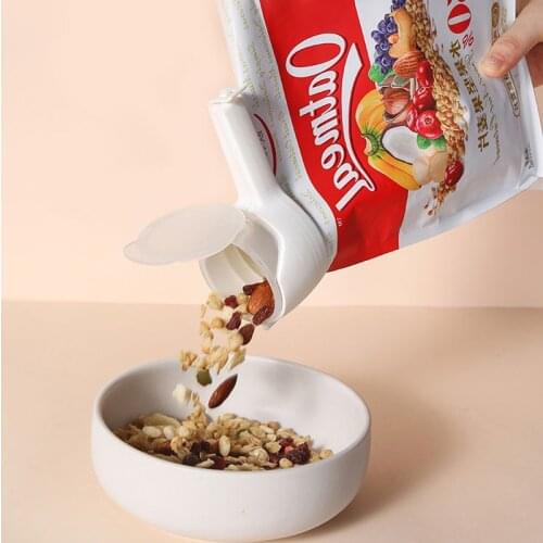 Snack Sealing Clip Fresh Keeping Sealer Clamp Plastic Helper Food Saver Travel Kitchen Gadgets Seal Pour Food Storage Bag Clip