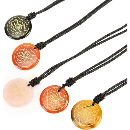 HongDu 2021 New Arrivals Pendant Natural Stone Engrave Sri Yantra Pattern Reiki Symbol Necklace Amethyst Healing Crystal Jewelry