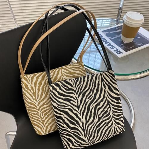 2020 Retro Women Shoulder Bag Canvas Zebra Print Female Messenger Bag Ladies Casual Zipper Shoulder Bag Sac Main Femme