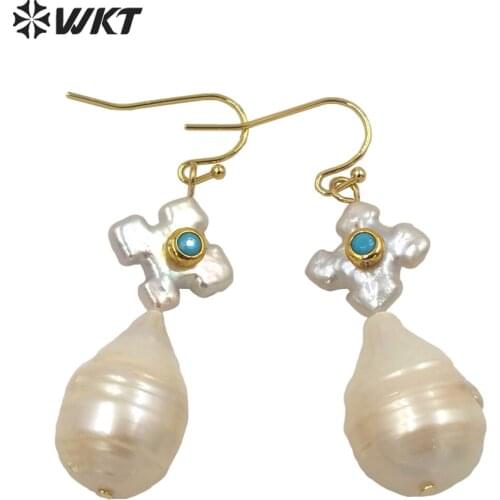 MPE056 WKT new design fashion freshwater pearl earrings tiny cubic zircon charm long drop baroque earrings