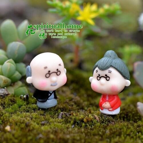 1set Mini Figures Chair Grandma Grandpa Sweety Lovers Couple Ornament For Fairy Garden Figurines Miniature Home Decoration