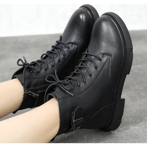 2020 new winter top leather Martin boots Plush warm boots anti skid British leather boots womens motorcycle boots