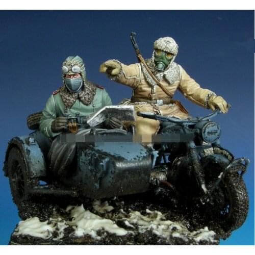 1/35 Resin Figure Model kits 2 figures(no Sidecar motorcycle) Unassambled Unpainted C568