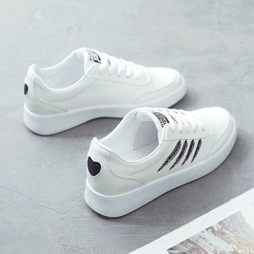 Breathable White Shoes Woman Female Allmatch Flat Strappy Embroidery Recreational Women Shoe Leather Fitness Skateboarding Shoes