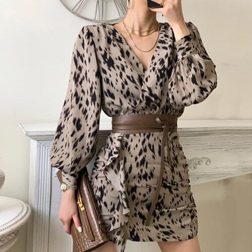 ZCSMLL Korean chic temperament, light mature style leopard print V-neck cross waist, lace ruffled hip dress female 2021 summer