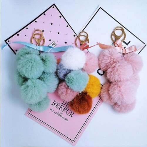 Fancy&Fantasy New Fruit Pom Pom Ball Key Chain Faux Rabbit Fur Pompom Grape Keychain Women Bag Pendant Charms Key Ring Llavero