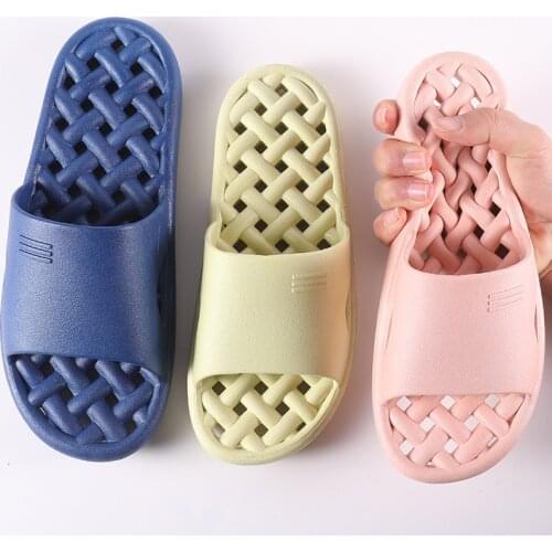 Hollow Bathroom Slippers Womens Home Bath Non-Slip Slippers Mens Soft Bottom Couples Hotel Slippers Shoes Wear-Resistant