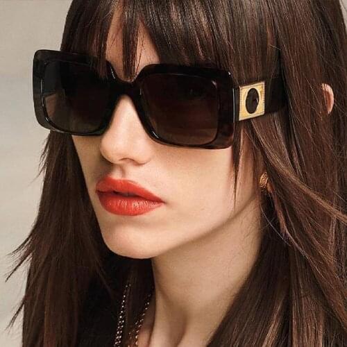 Vintage Brand Design Big Frame Square Sunglasses For Women Men Fashion Classic Ladies Outdoor Sports Travel UV400 Sun Glasses