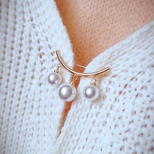 Anti-light brooch fashion simple cardigan pearl hanger brooch pin