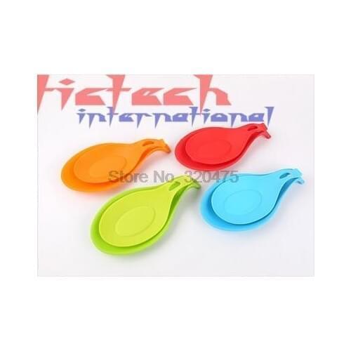 By dhl 200pcs Silicone Spoon Insulation Mat Silicone Heat Resistant Placemat Drink Glass Coaster Tray hot sale Spoon Pad